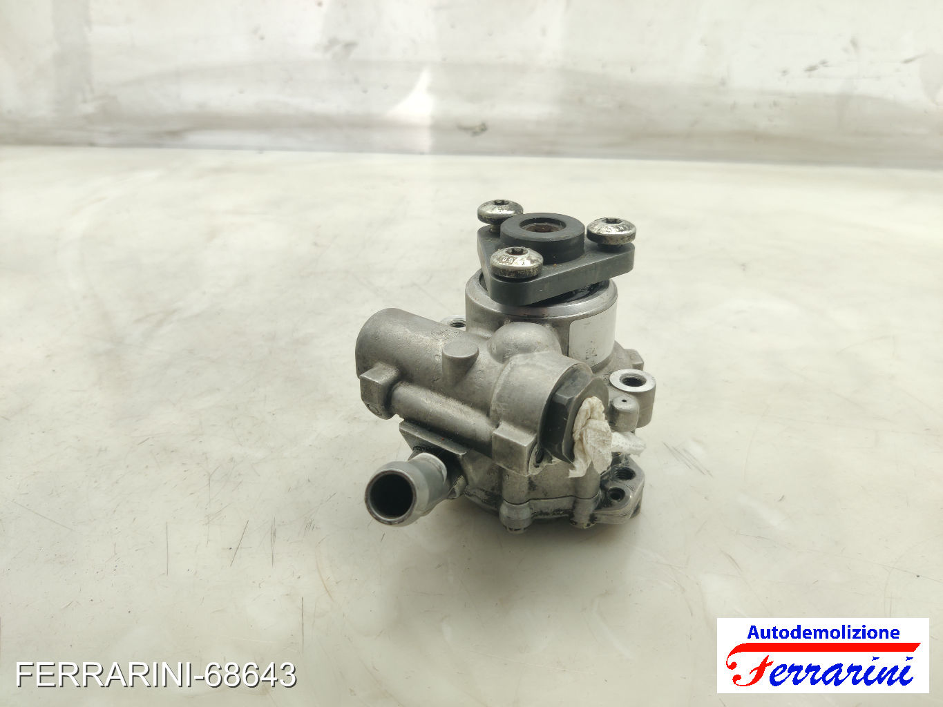 Pompa Servosterzo VW PASSAT VARIANT 3B6 1.9 TDI 2000-2005 8E0145153J