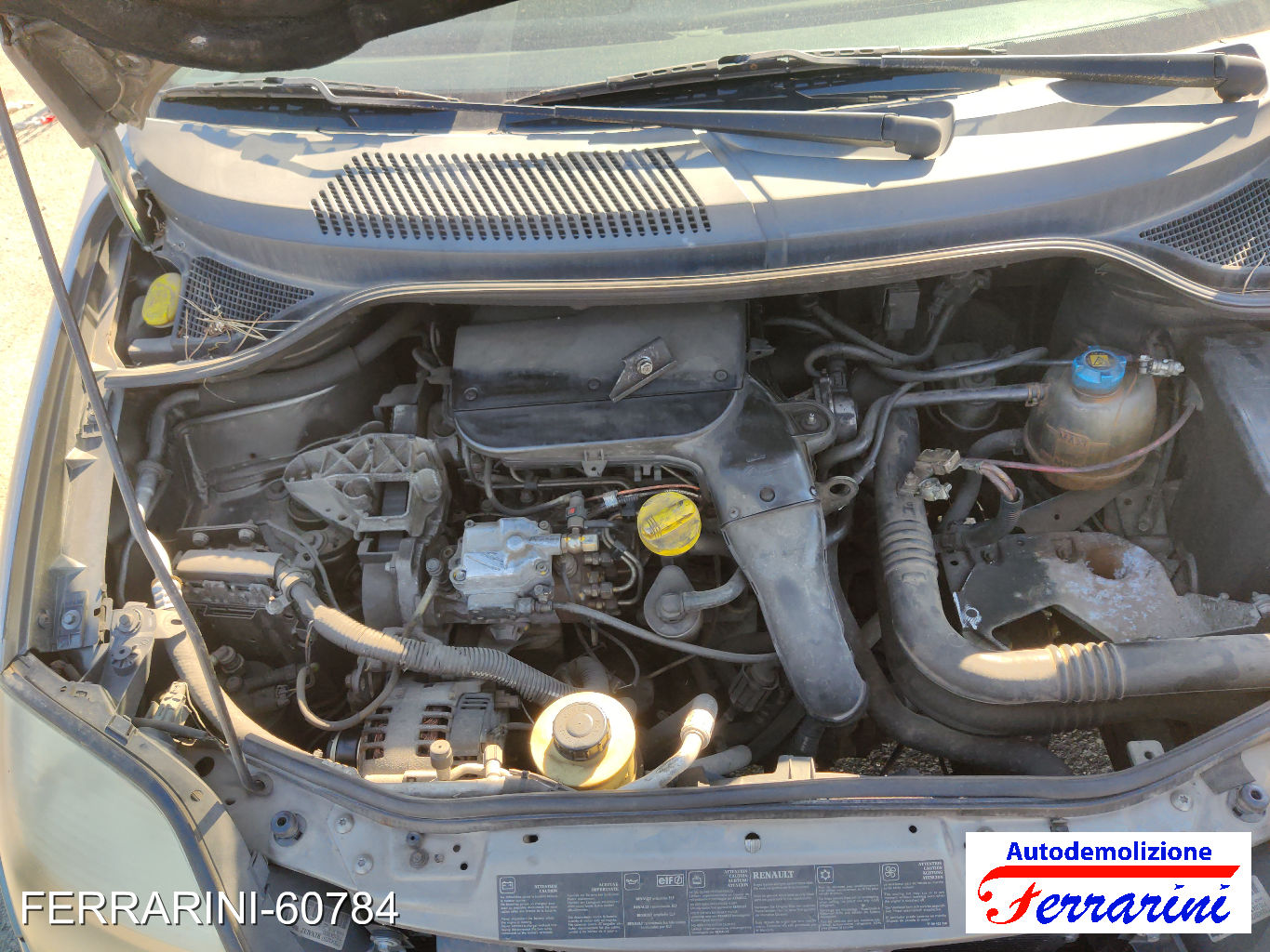 Renault Megane Scenic JA0/1 1.9 DTI 98CV 1997-1999