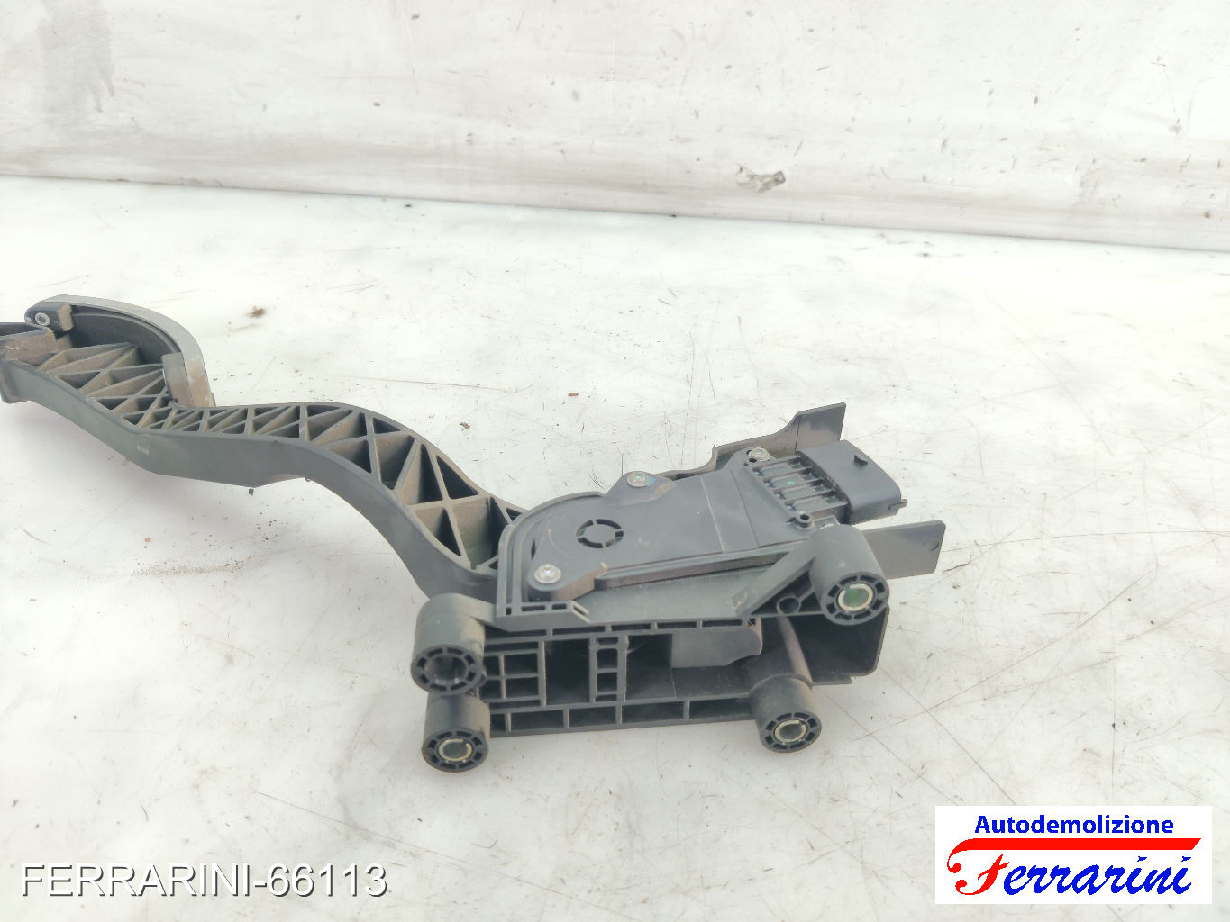 Pedale Acceleratore ALFA ROMEO 147 937 1.9 16V Q2 2004-2010 50504914, 0280755051