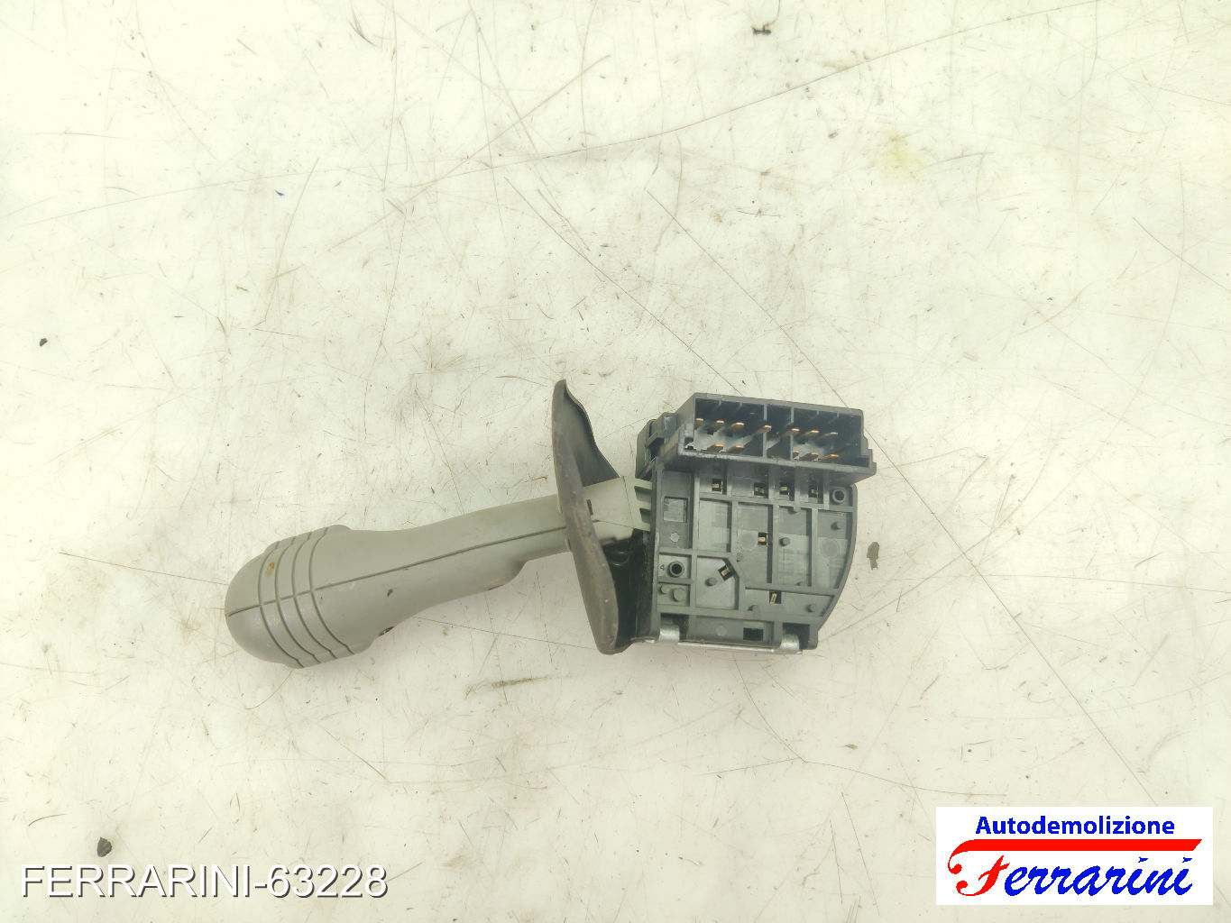 Leva Tergicristalli RENAULT TWINGO 1 C06 1996-2007 7701046628, 61570020