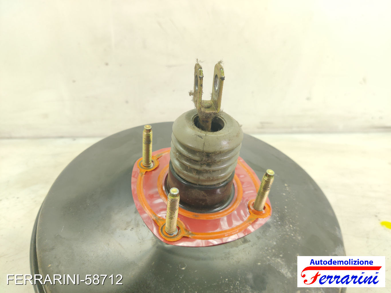 Servofreno FORD FOCUS DAW, DBW 1.8 TDCI 2001-2004 1073869, 1143913, 98AB2B195CG