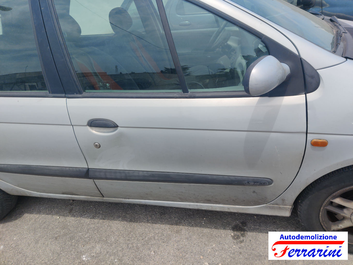 Renault Megane Scenic JA0/1 1.9 DTI 98CV 1997-1999