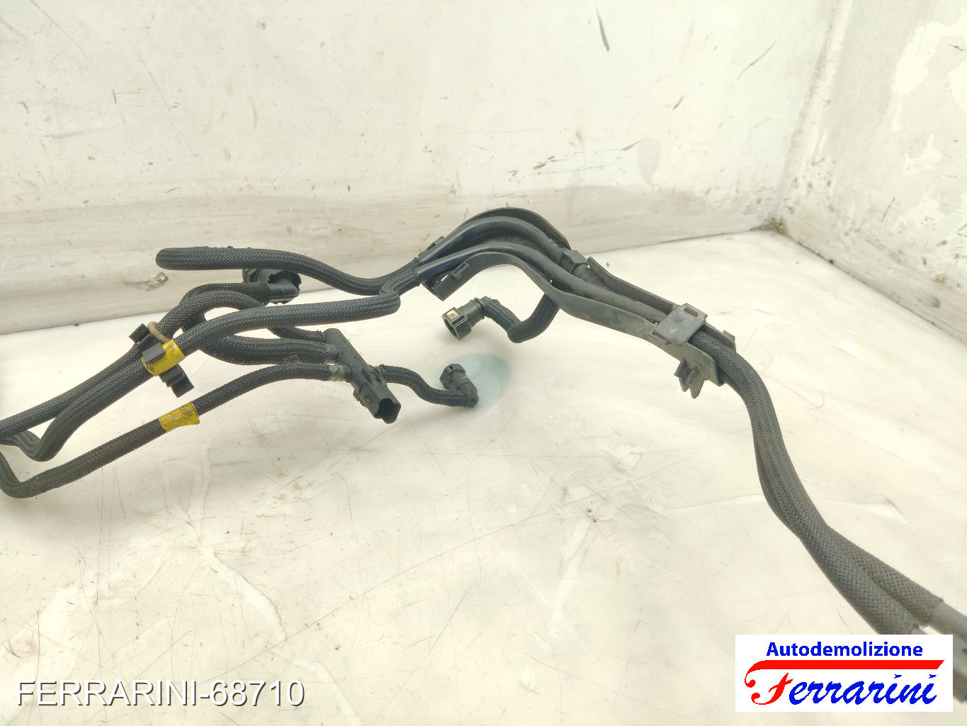 tubo carburante gasolio FORD C-MAX DM2 1.6 TDCI 2007-2010 1346471, 1441235 10