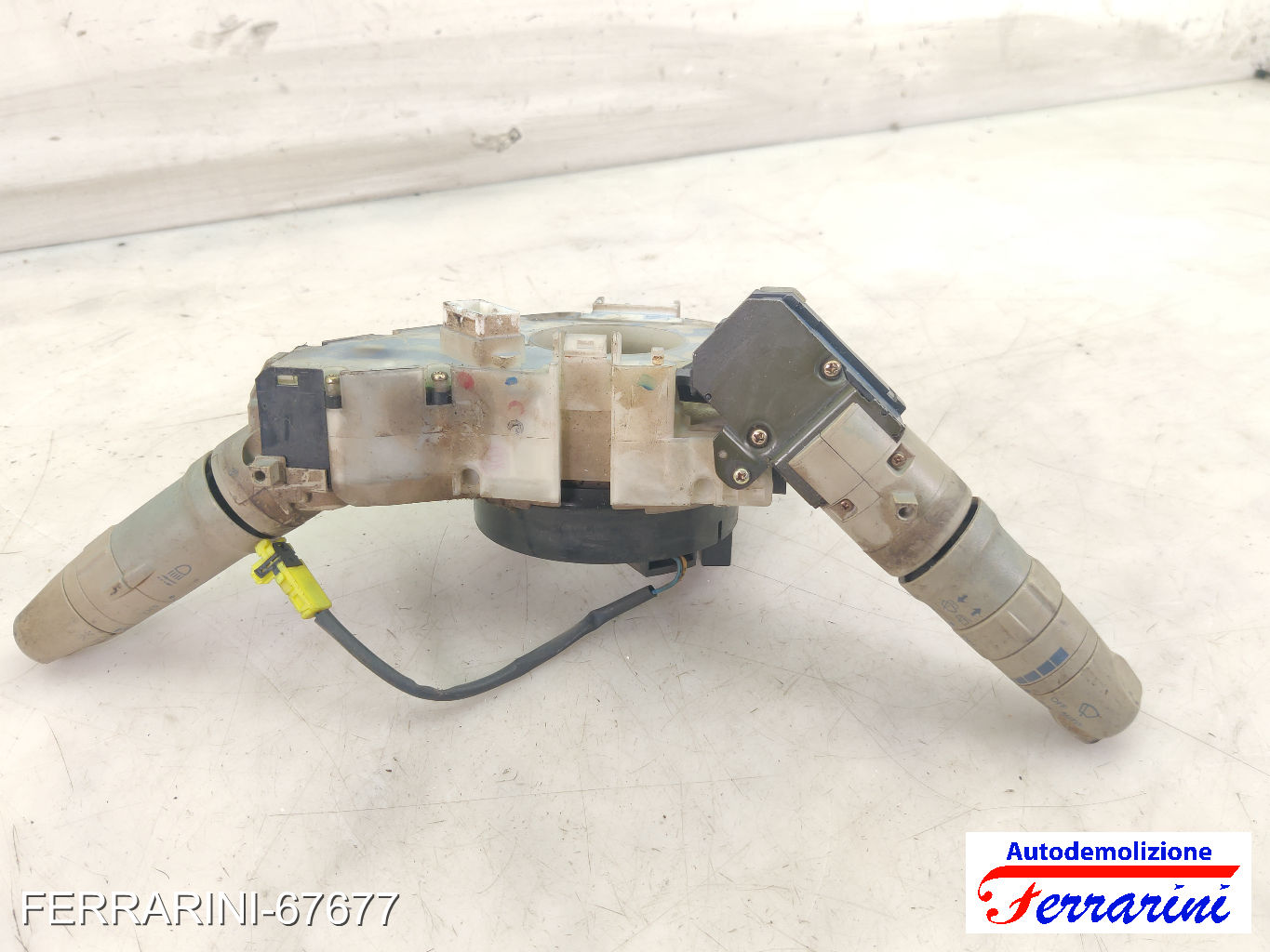 Devioluci DACIA DUSTER HS 2010-2018 255671453R, 8201167988