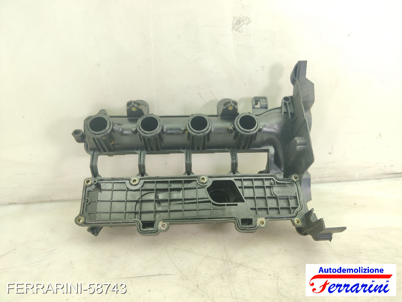 Coperchio Punterie Valvole FORD FIESTA 5 JD, JH 1.4 TDCI 2001-2008 9642212480 6