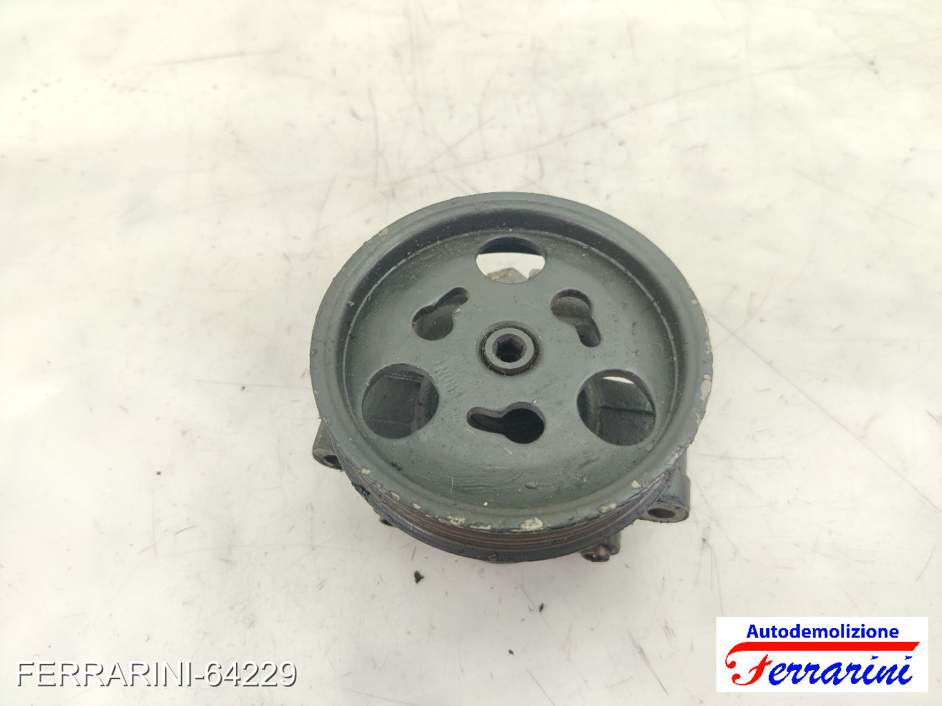 Pompa Servosterzo FORD FIESTA 5 JD, JH 1.4 16V 2001-2008 1062489, 1416165