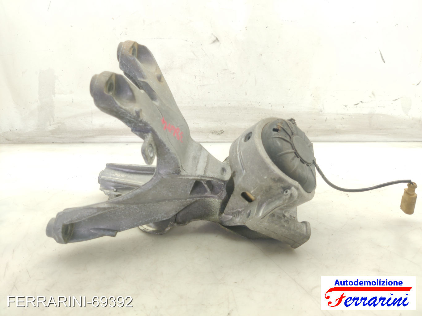 Supporto Motore AUDI A4 AT 8K5 2.0 TDI 2008-2015 8R0199381G, 8K0199381 6