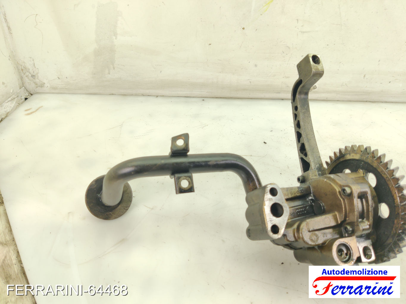 Pompa Olio Motore VW TOUAREG 7L6, 7L7, 7LA 2.5 R5 TDI 2003-2010 070115105A
