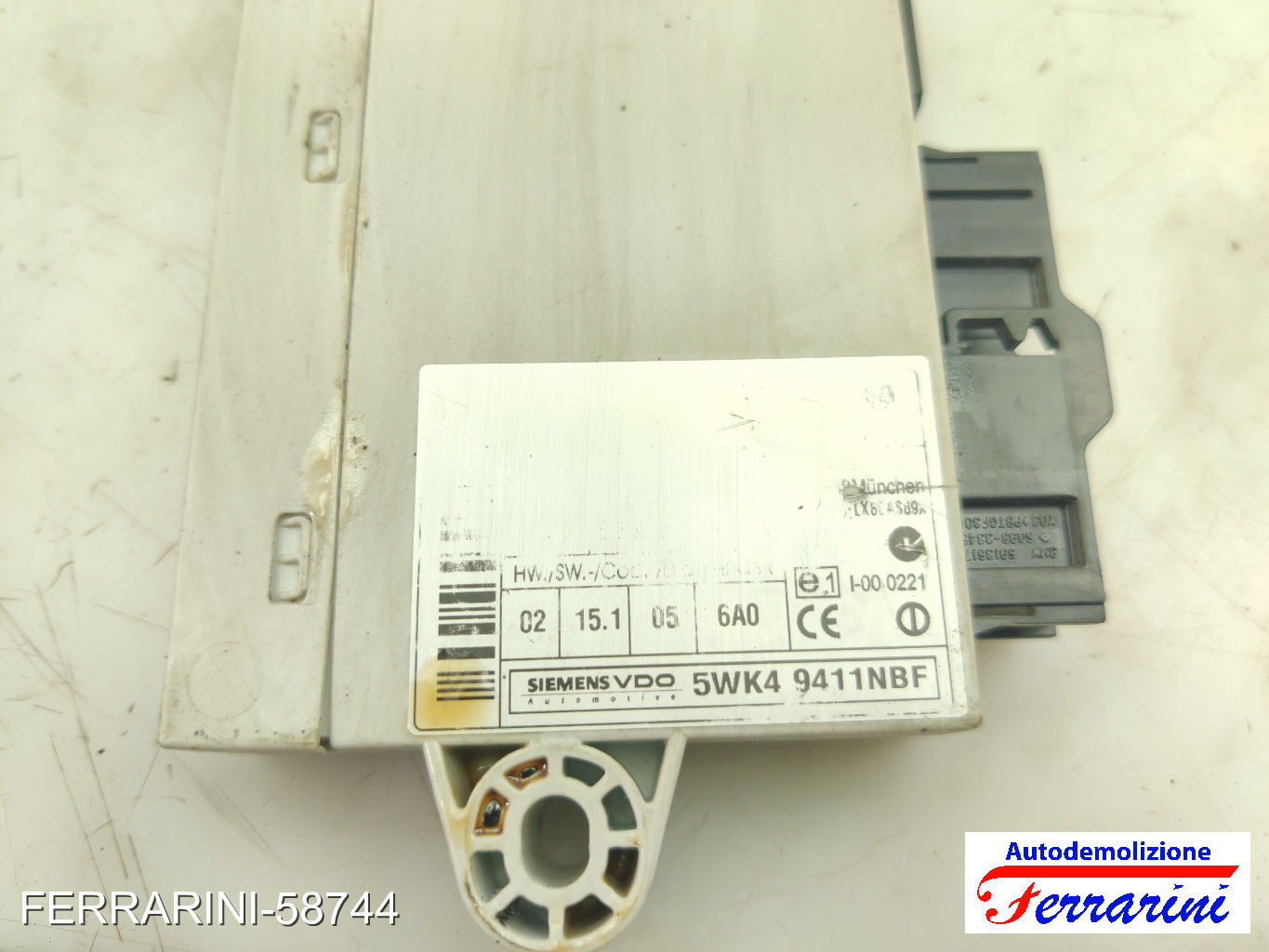 Centralina Comfort BMW SERIE 1 E87 120D 2004-2011 5WK49411NBF