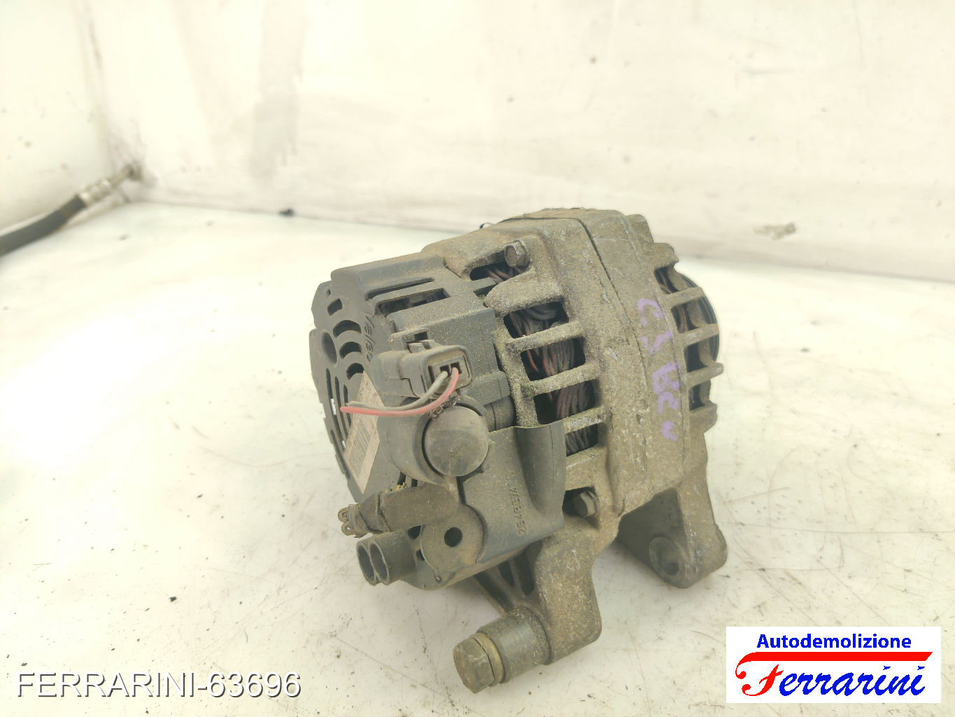 Alternatore PEUGEOT 206 2A/C 1.4I 1998-2012 9642879980, 5702A2, 2542484A