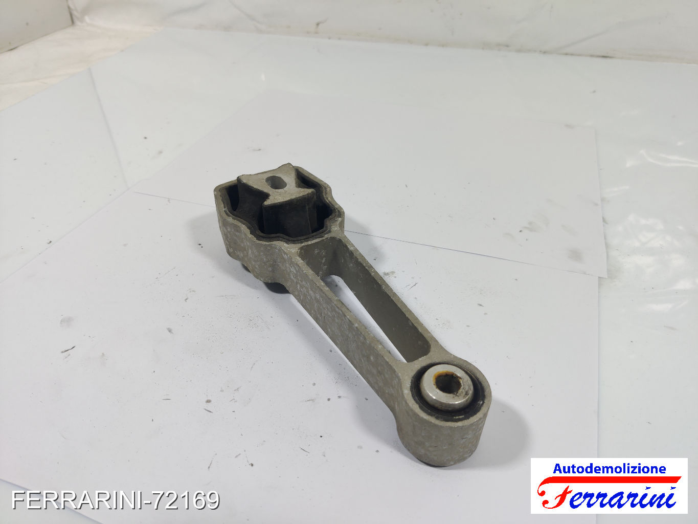Supporto Motore VOLVO XC60 156 3.2 AWD 2010-2015 30680474, 31430441, LR000597 6