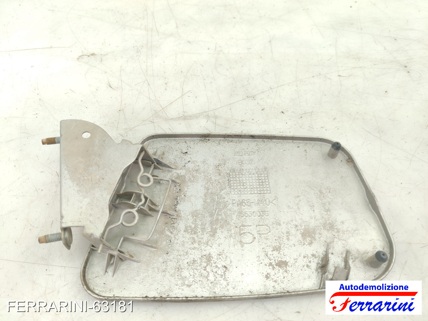 Sportellino Carburante