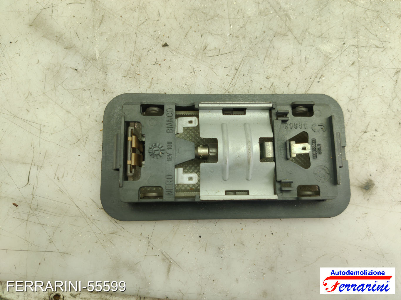 Plafoniera FIAT PUNTO 188 1999-2010 anteriore, frontale centrale, ant 180034060