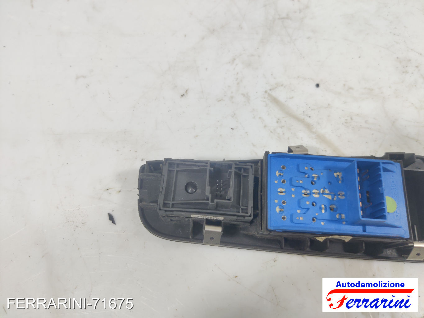 Pulsantiera Tastiera Alzavetro FIAT GRANDE PUNTO 199 2005-2013 sinistra, sx