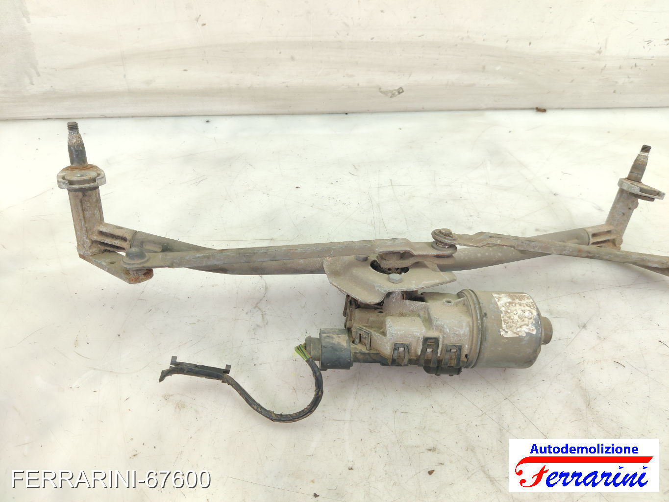 Spazzacqua Motorino Tergicristallo VW GOLF 4 VARIANT 1J5 1999-2001 anteriore