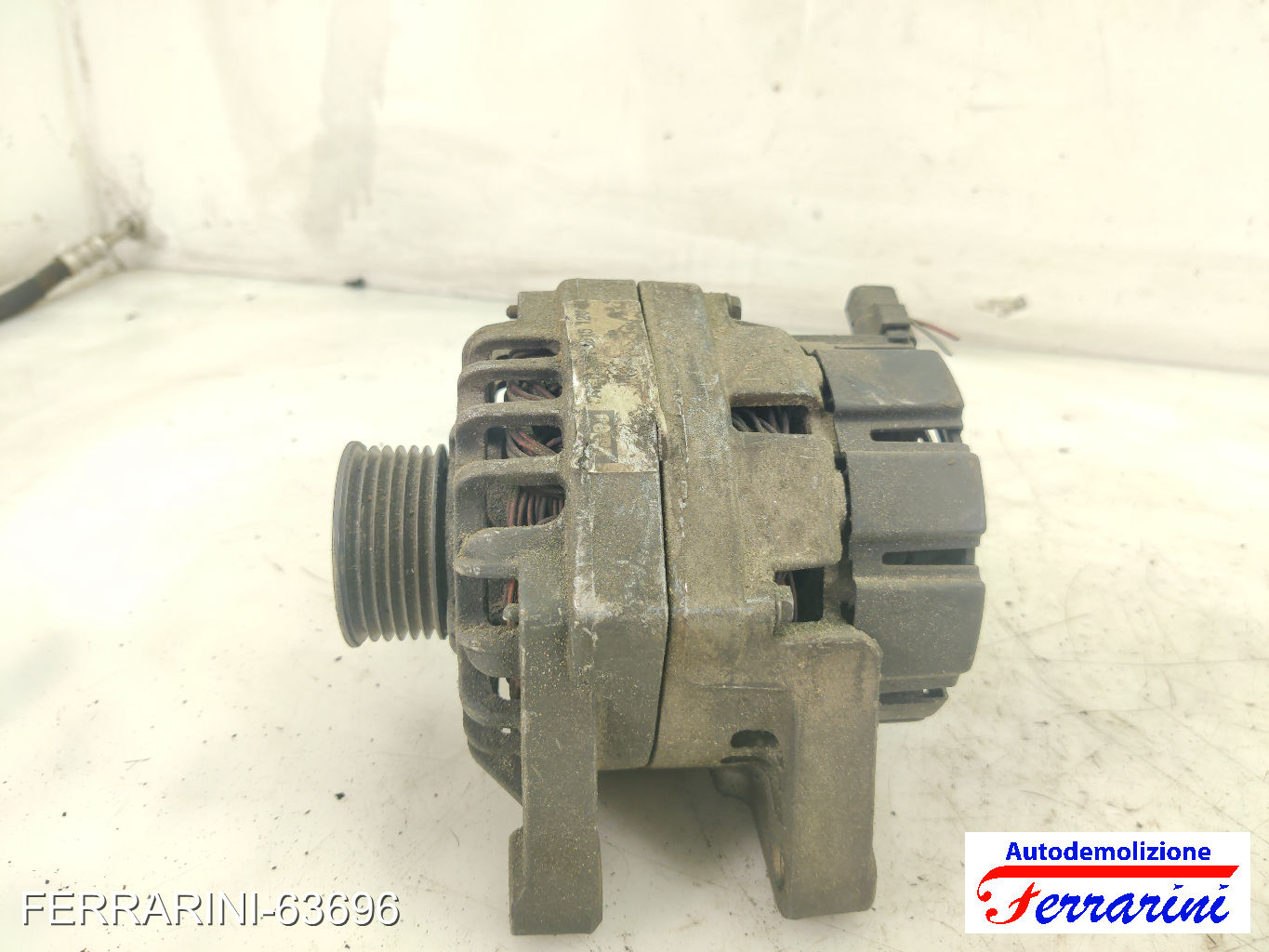 Alternatore PEUGEOT 206 2A/C 1.4I 1998-2012 9642879980, 5702A2, 2542484A 8