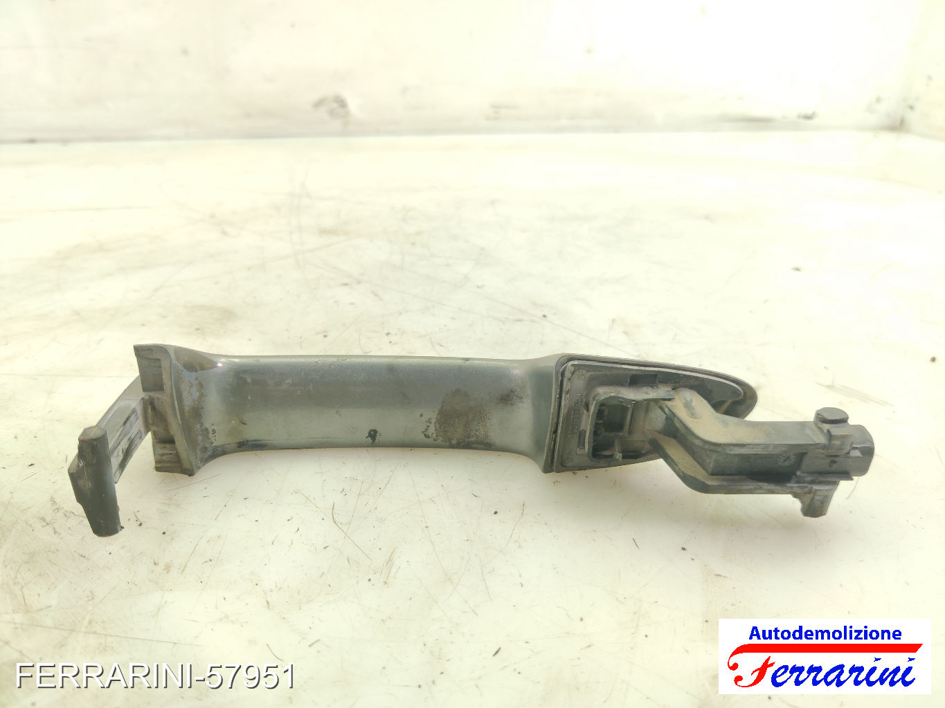 Maniglia Porta Esterna VW PASSAT VARIANT 3C5 2005-2009 sinistra, sx, frontale