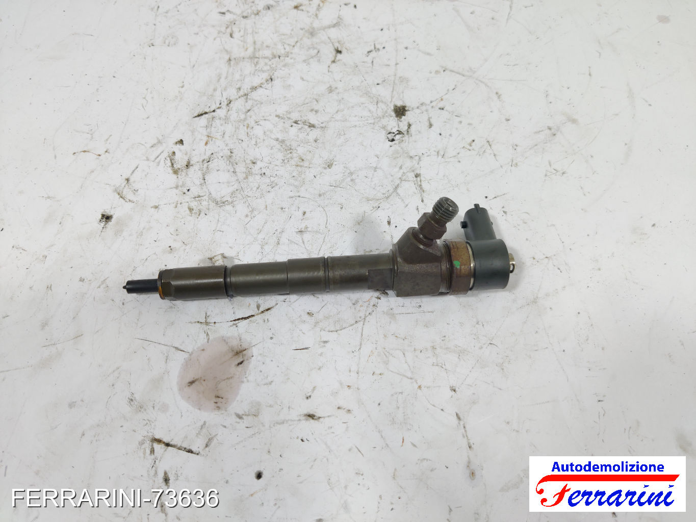 Iniettore FIAT BRAVO 2 198 1.6 D MULTIJET 2008-2014 55206704, 55221023, 55196442 7