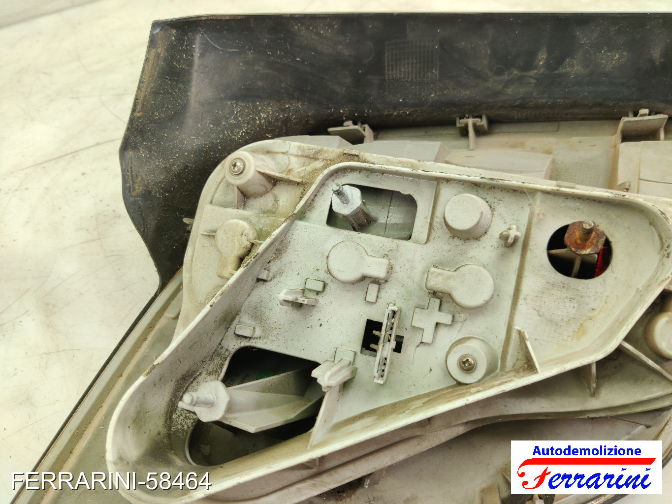Fanalino Stop Posteriore OPEL ASTRA H SW A04 2004-2010 destro, dx, posteriore