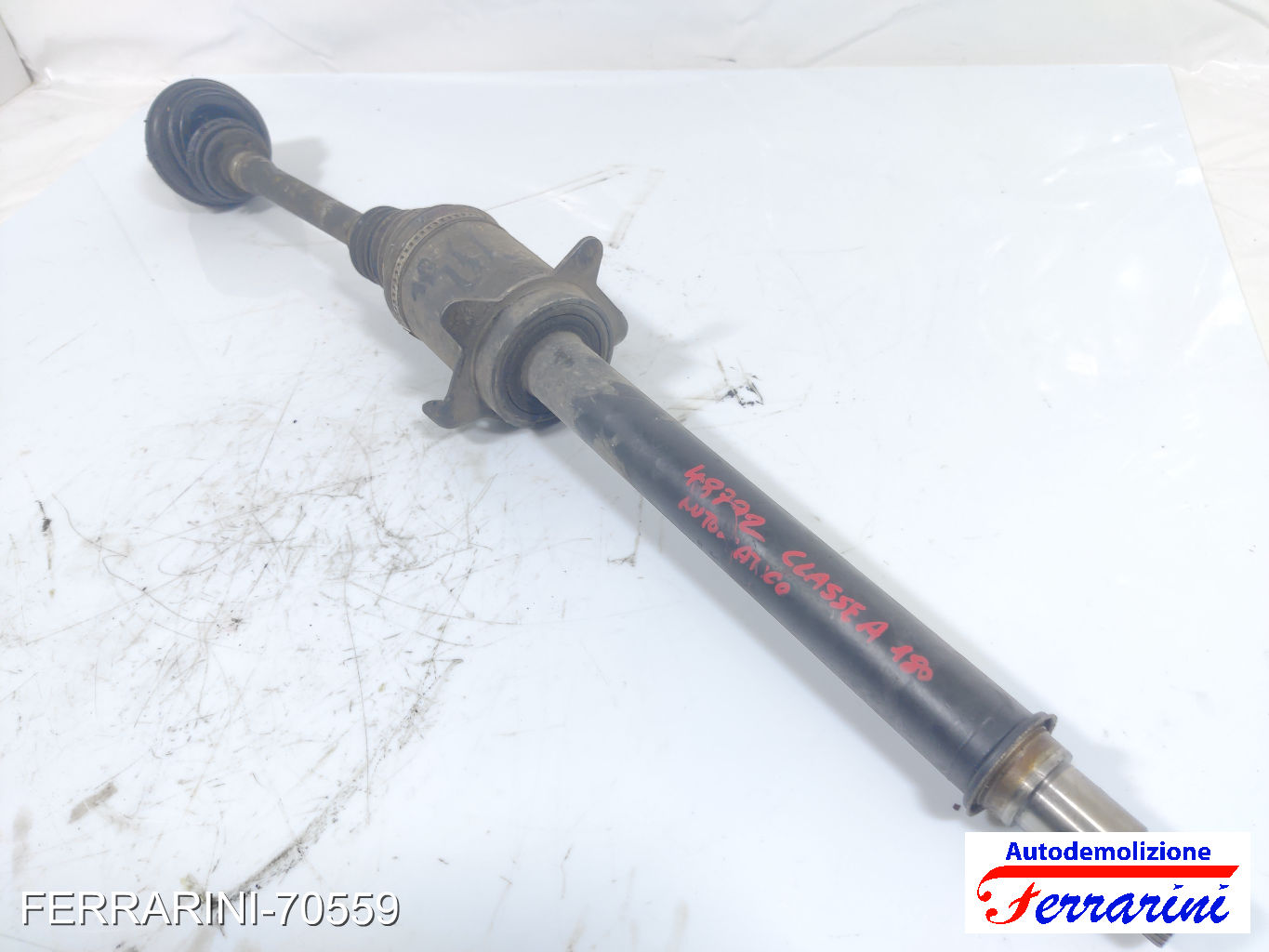 Semiasse MERCEDES CLASSE A W169 A 180 CDI 2004-2012 A1693705672, A1693603272