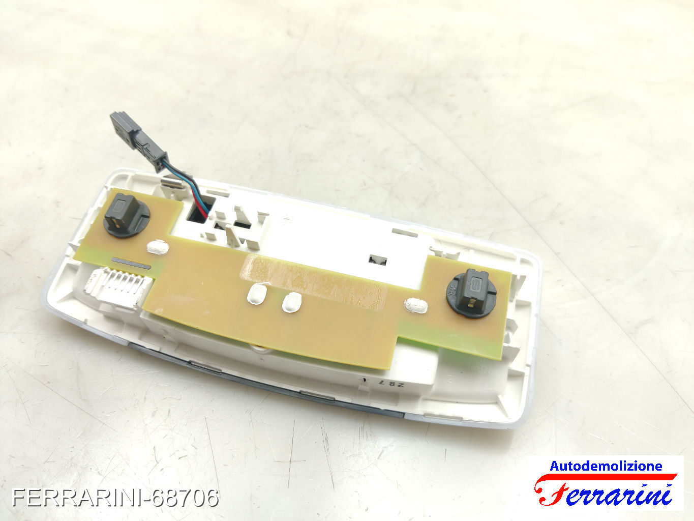 Plafoniera BMW X1 F48 2015-2023 anteriore, frontale centrale, ant 63319355400