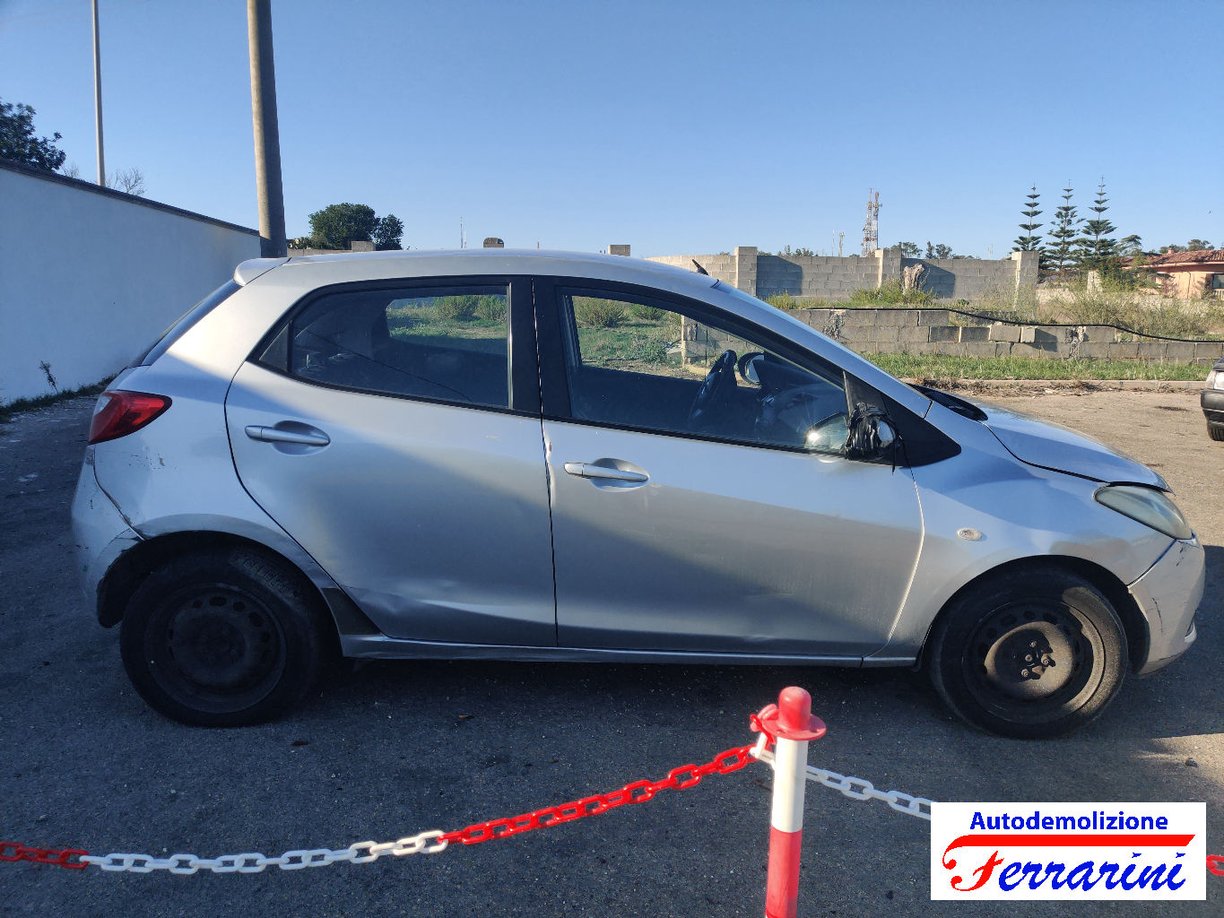 Mazda 2 73