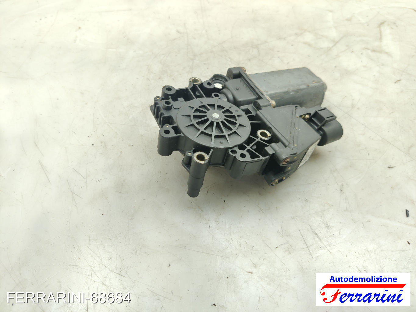 Motorino Alzavetro AUDI A4 AT 8D5 1.9 TDI 1996-2001 8D0959802B, 8D0959802E