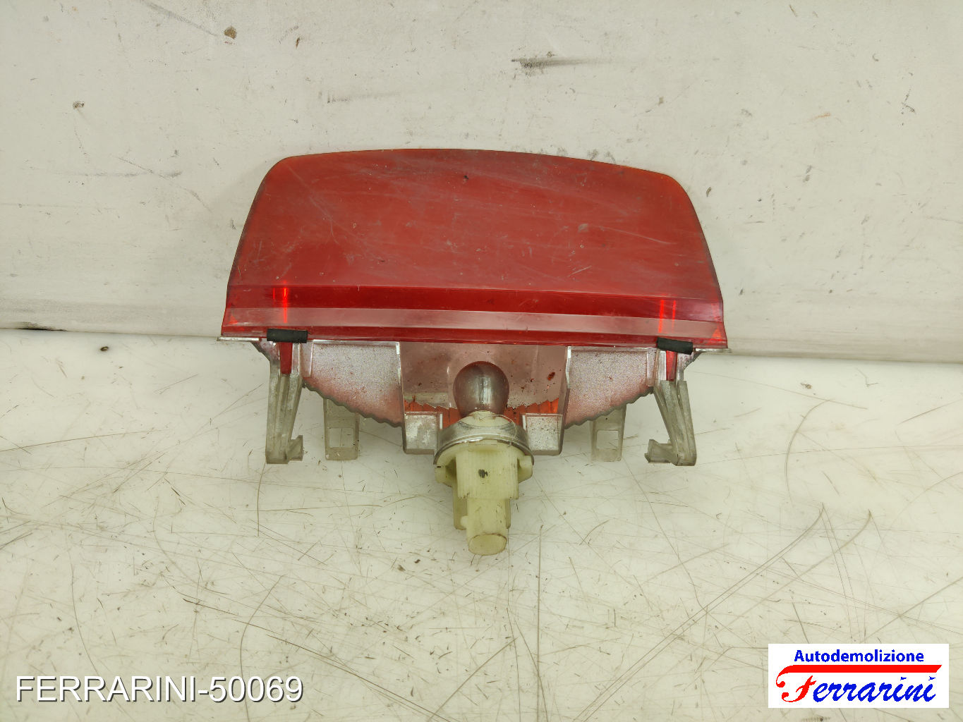 Terzo Stop NISSAN MICRA 3 K12 2003-2010 26555AX720, 26550AX720