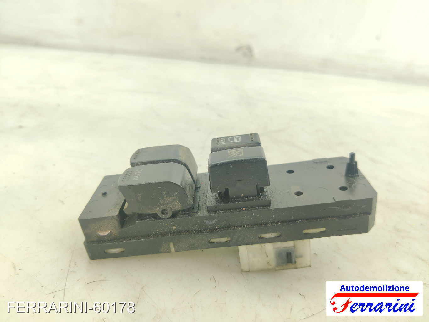 Pulsantiera Tastiera Alzavetro OPEL AGILA B H08 2008-2012 sinistra, sx, frontale