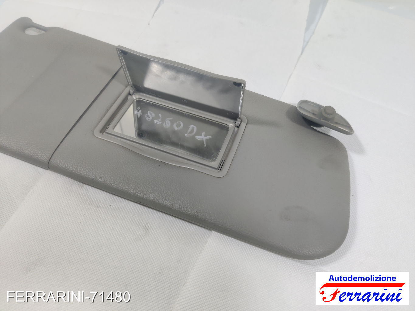 Aletta Parasole RENAULT KANGOO KC0/1 2001-2023 destro, dx 8200485129