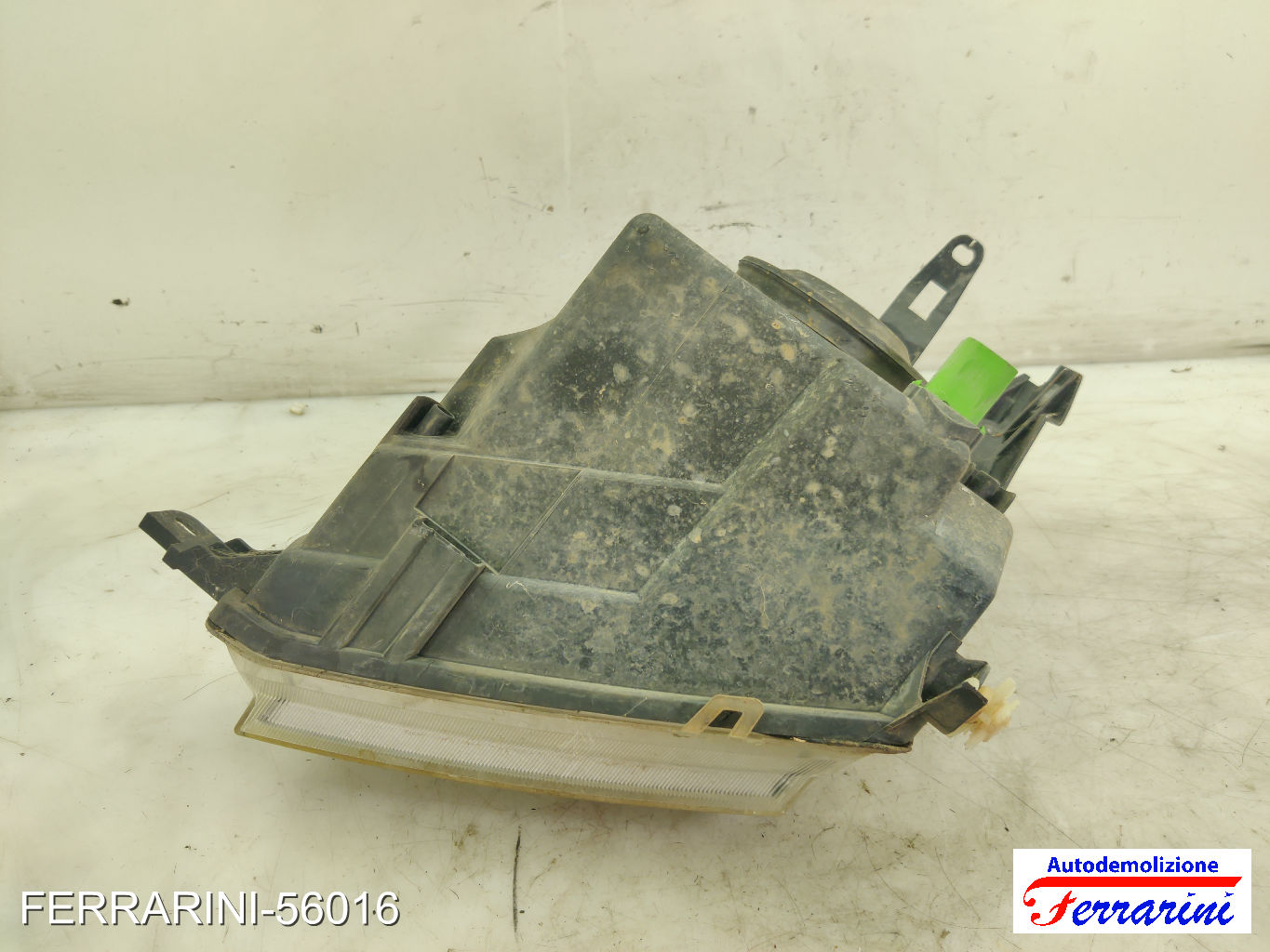 Faro Anteriore FORD FUSION JU 2002-2012 destro, dx 24689800R, 1526782, 1547721