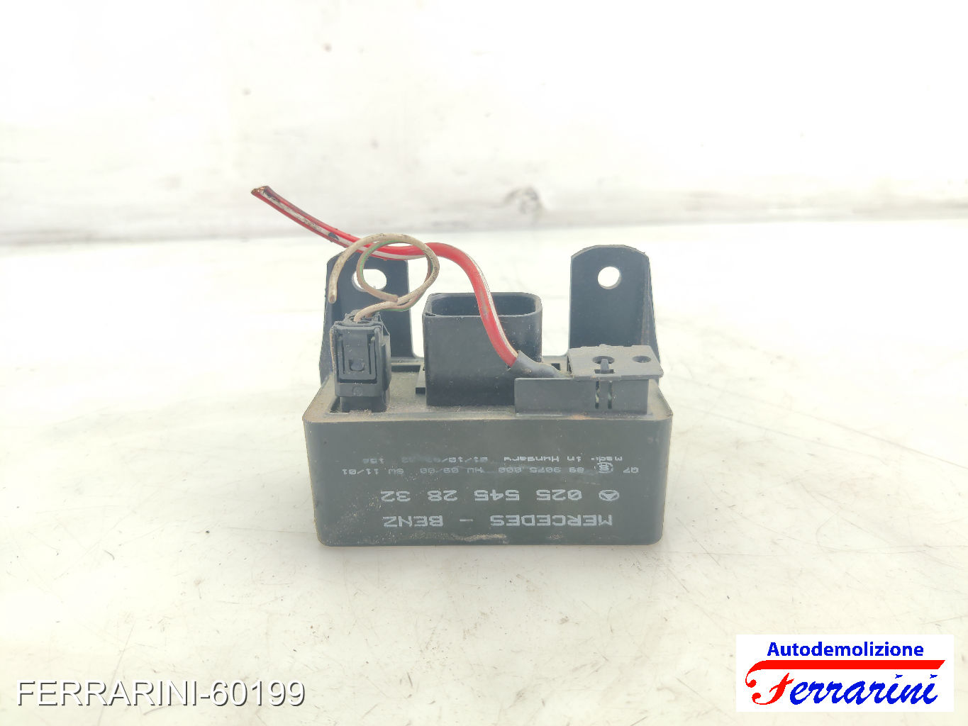 Centralina Candelette MERCEDES CLASSE C W203 C 220 CDI 2000-2007 0255452832
