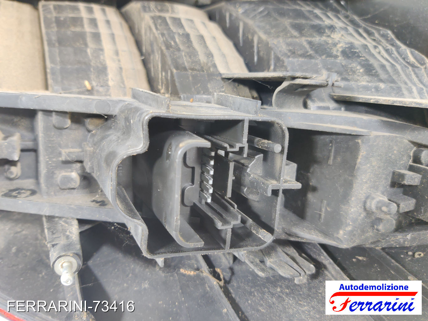 Fanalino Stop Posteriore RENAULT SCENIC 2 JM0/1 2003-2005 sinistro, sx
