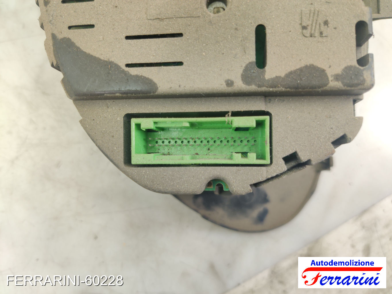 Quadro Contachilometri SEAT IBIZA 3 6L1 1.4 16V 2002-2007 6L0920820J