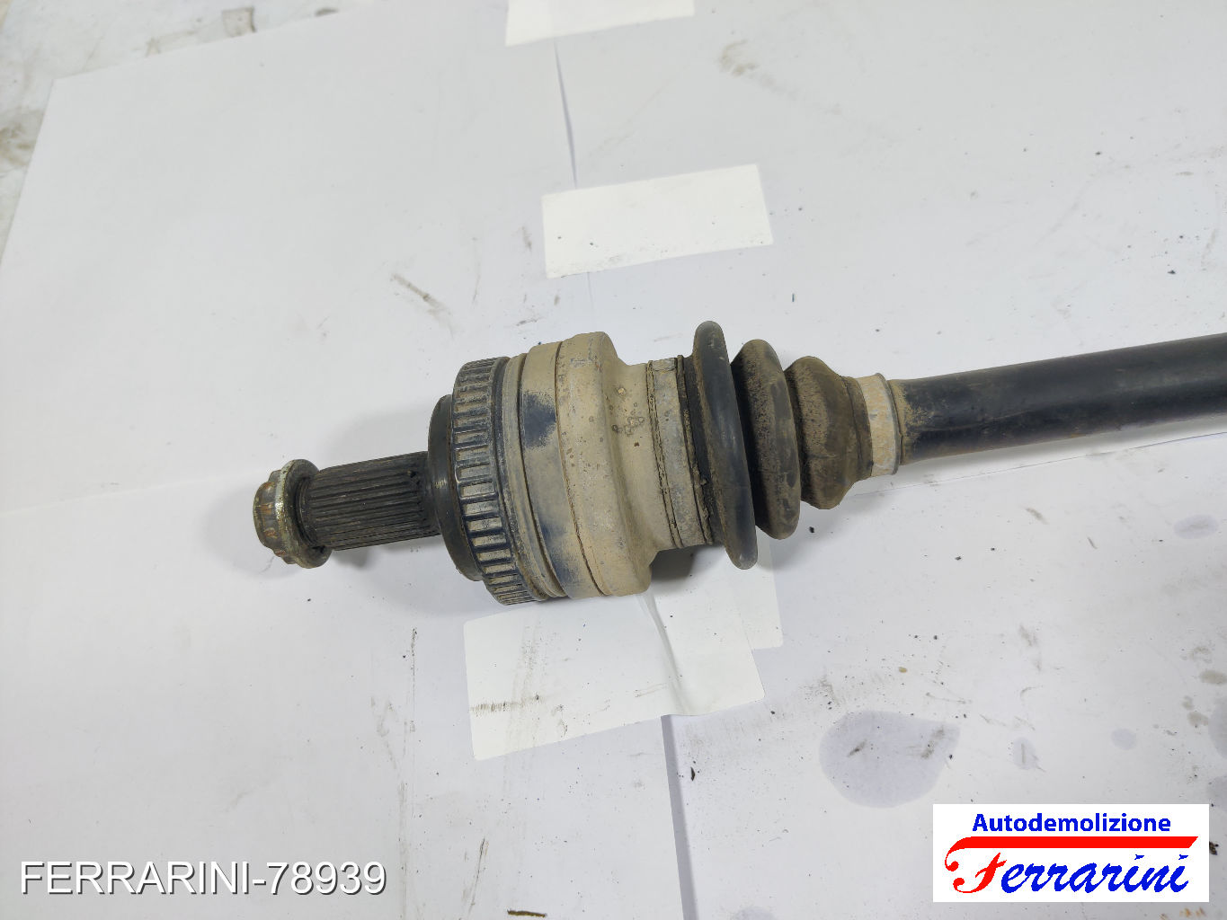 Semiasse BMW SERIE 3 E36 318I 1993-1998 33211227606, 33211229392, 33217529905 10