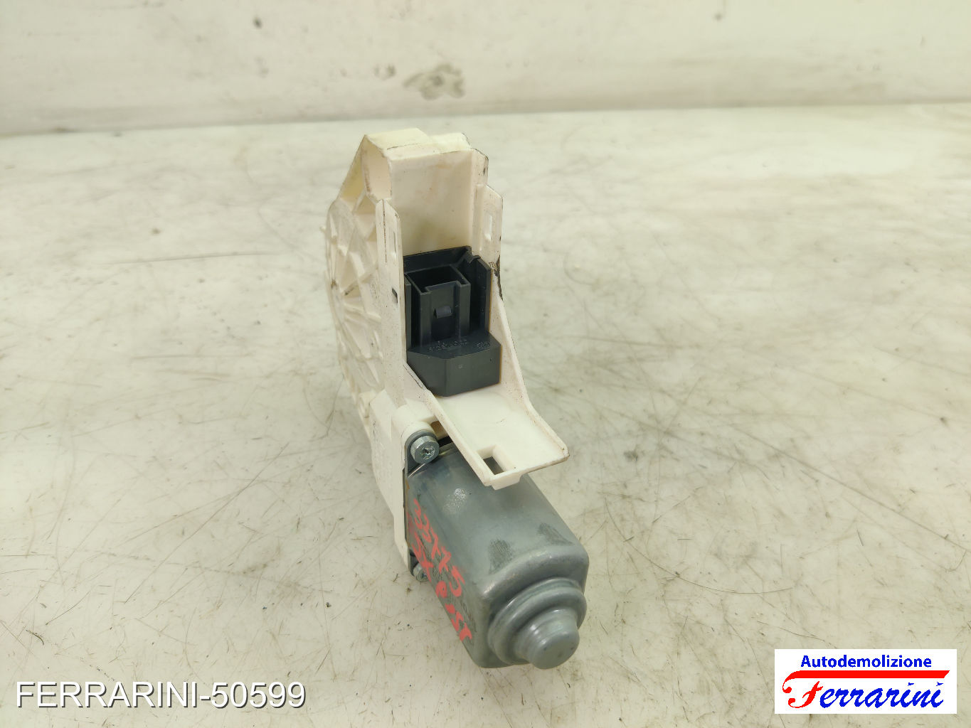 Motorino Alzavetro AUDI A4 AT 8K5 2.0 TDI 2008-2015 7746027420, 8K0959801A 9