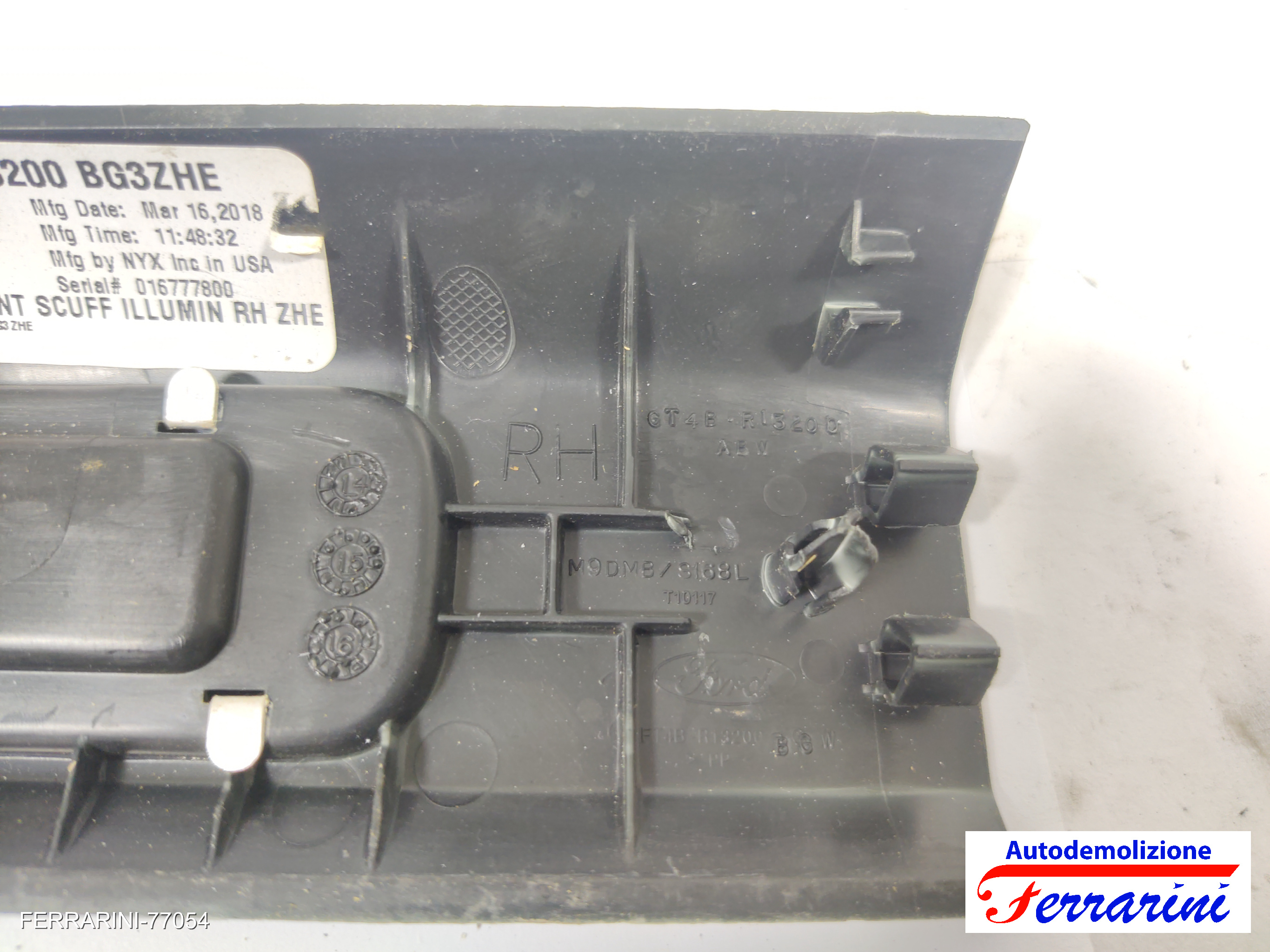 Battitacco FORD EDGE 2015-2018 Frontale Destra GT48R13200, TAD447, T10117 6