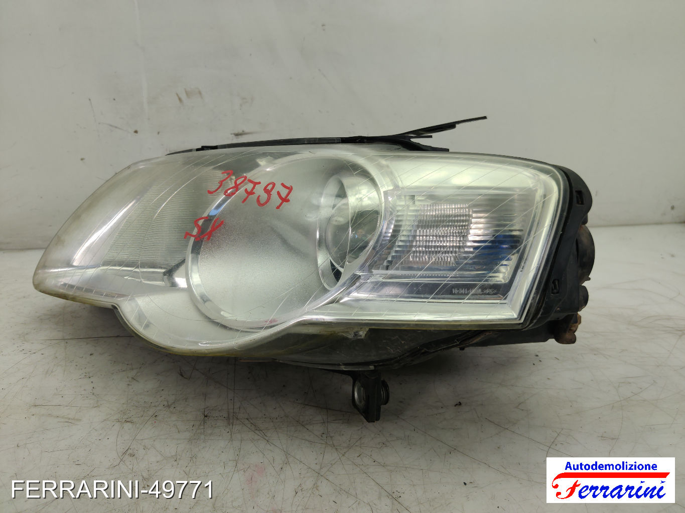 Faro Anteriore VW PASSAT VARIANT 3C5 2005-2009 sinistro, sx 3C0941005M 13