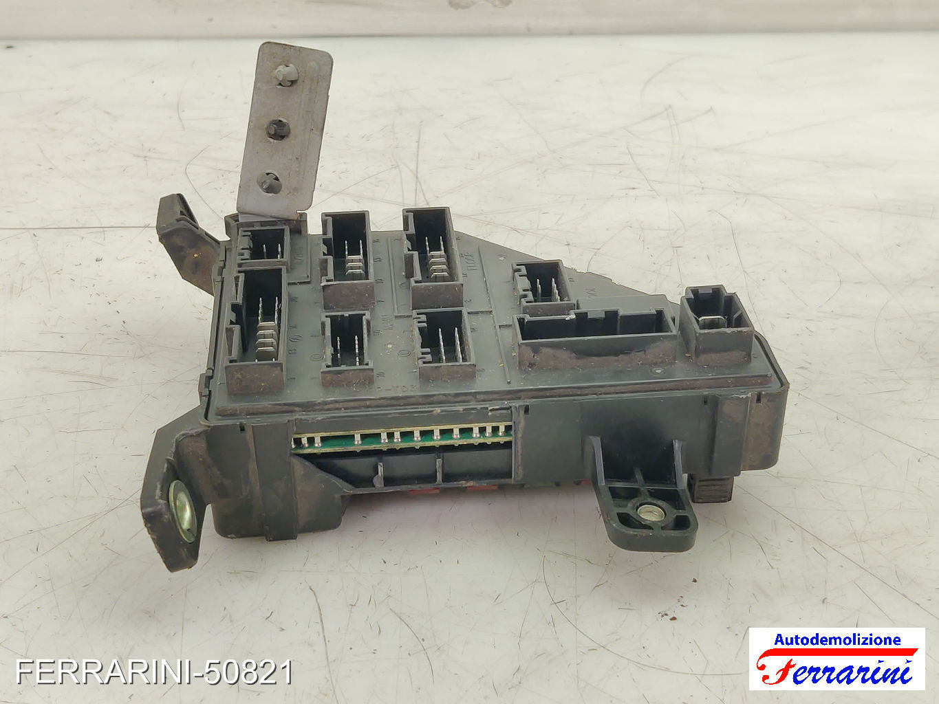 Fusibiliera Scatola Fusibili Body Computer KIA SPORTAGE JE, KM 2.0I 16V 8