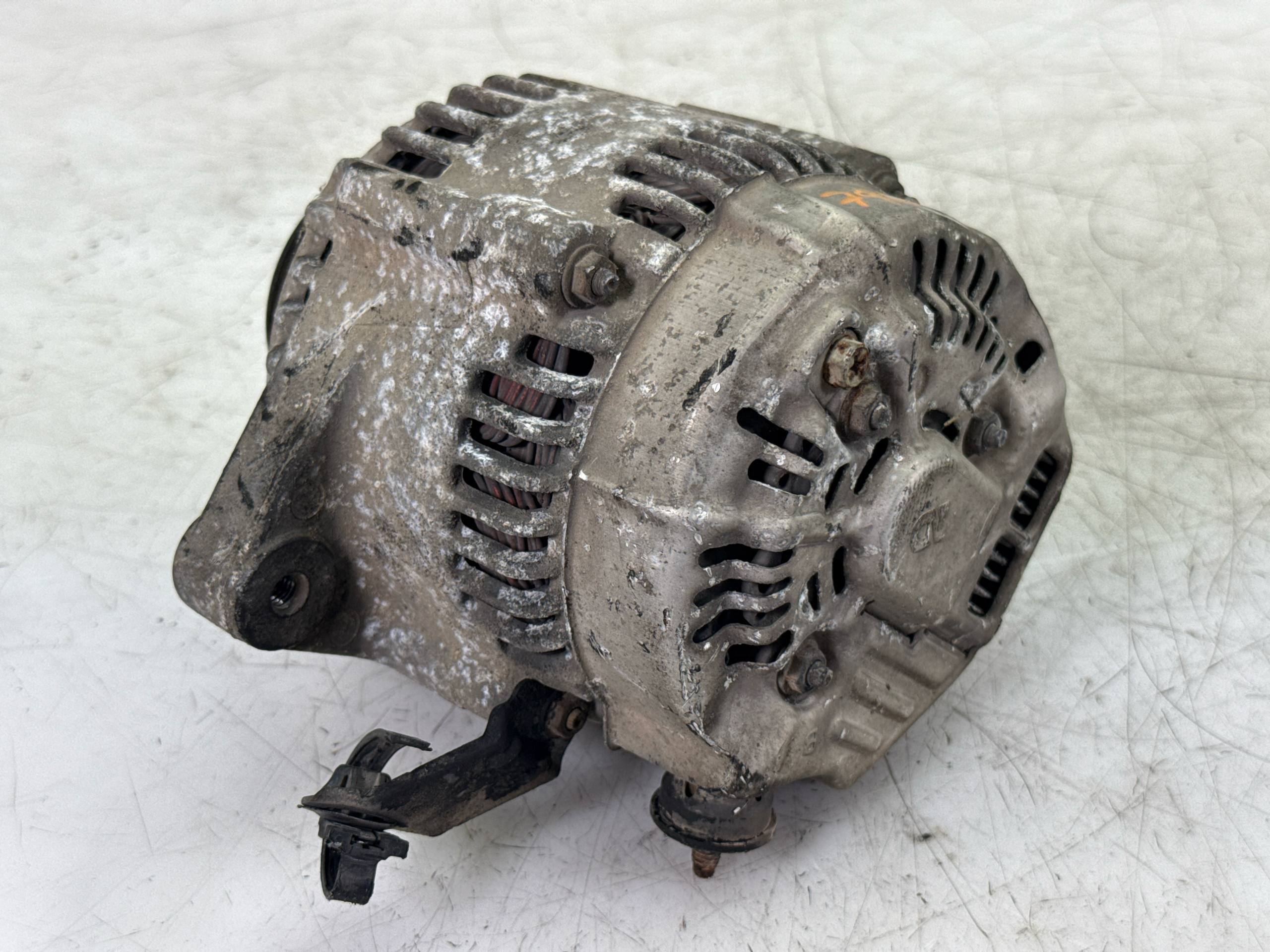 Alternatore TOYOTA YARIS VERSO P2 1.3 2002-2005 2706021031, 1022119070