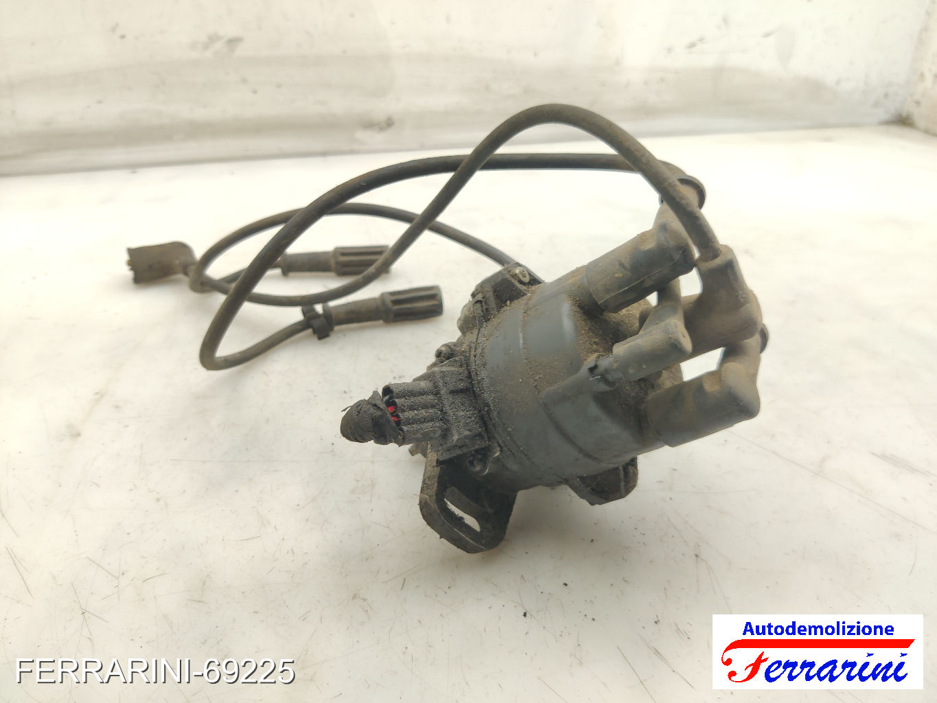 Spinterogeno Distributore SUZUKI ALTO EF 1.0 1994-2002 3310070F00
