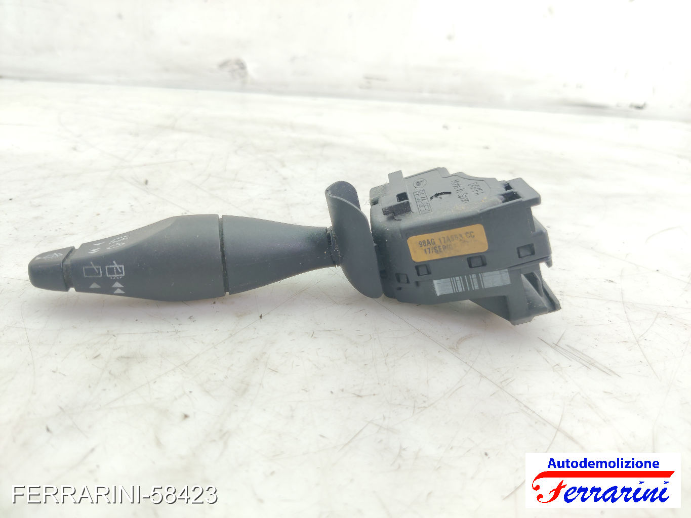 Devioluci FORD FOCUS DAW, DBW 2001-2004 98AG17A553CC, 98AG17A553DC, 1097541