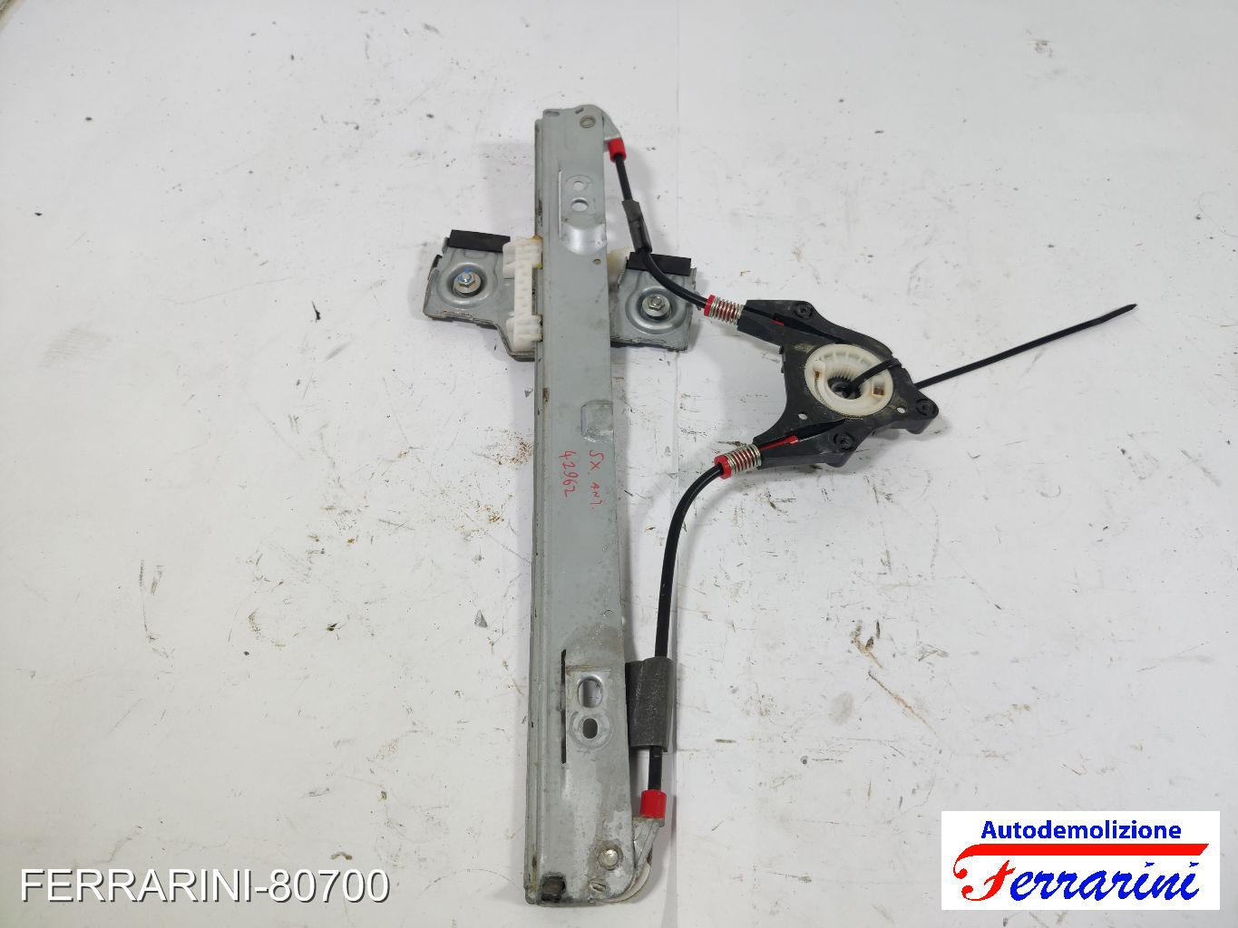Alzavetro FORD FIESTA 6 CB1, CCN 2008-2012 sinistro, sx, frontale, anteriore