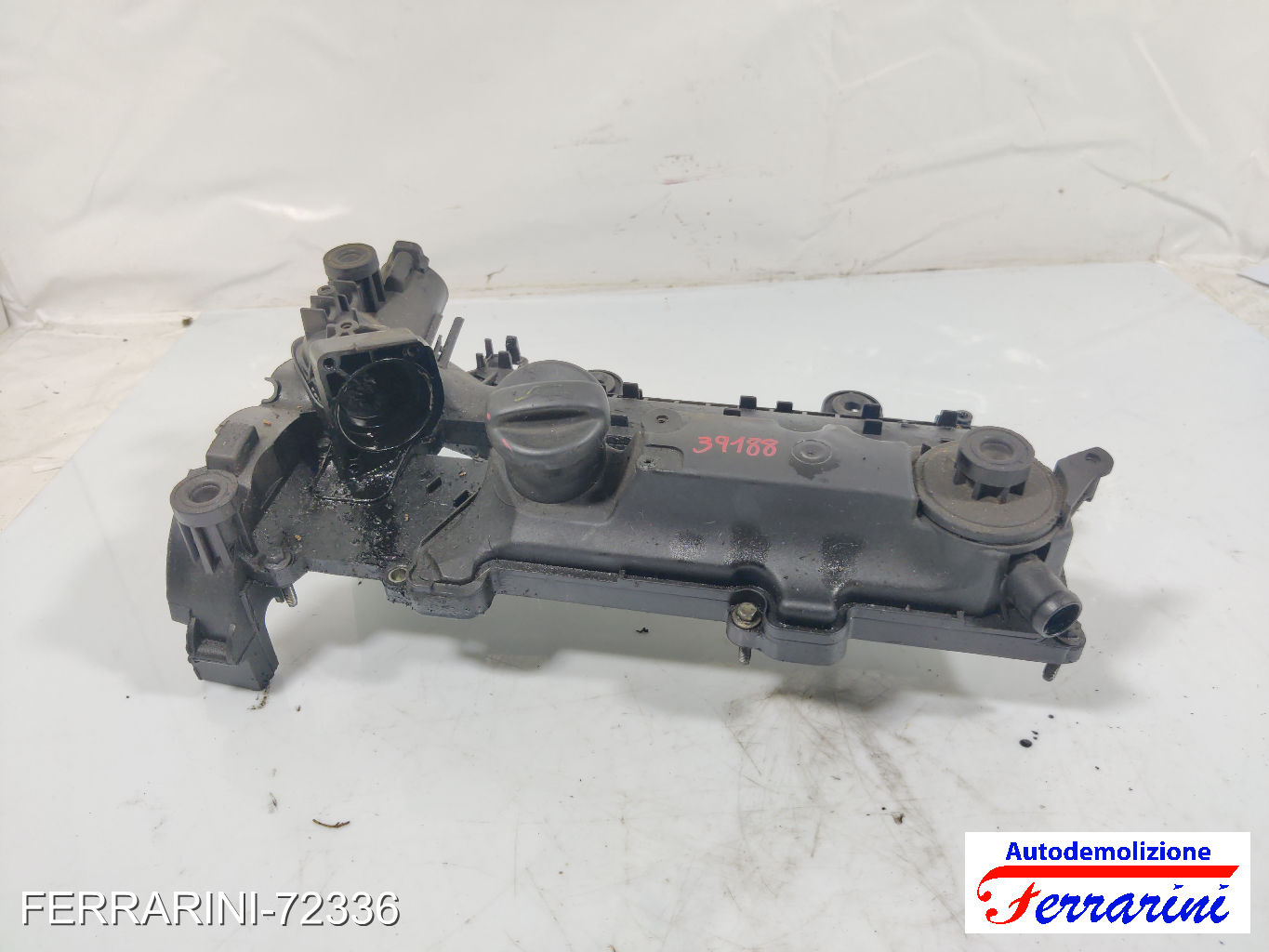 F6JB Coperchio Punterie Valvole FORD FIESTA 5 JD, JH 1.4 TDCI 2001-2008 1508414 10