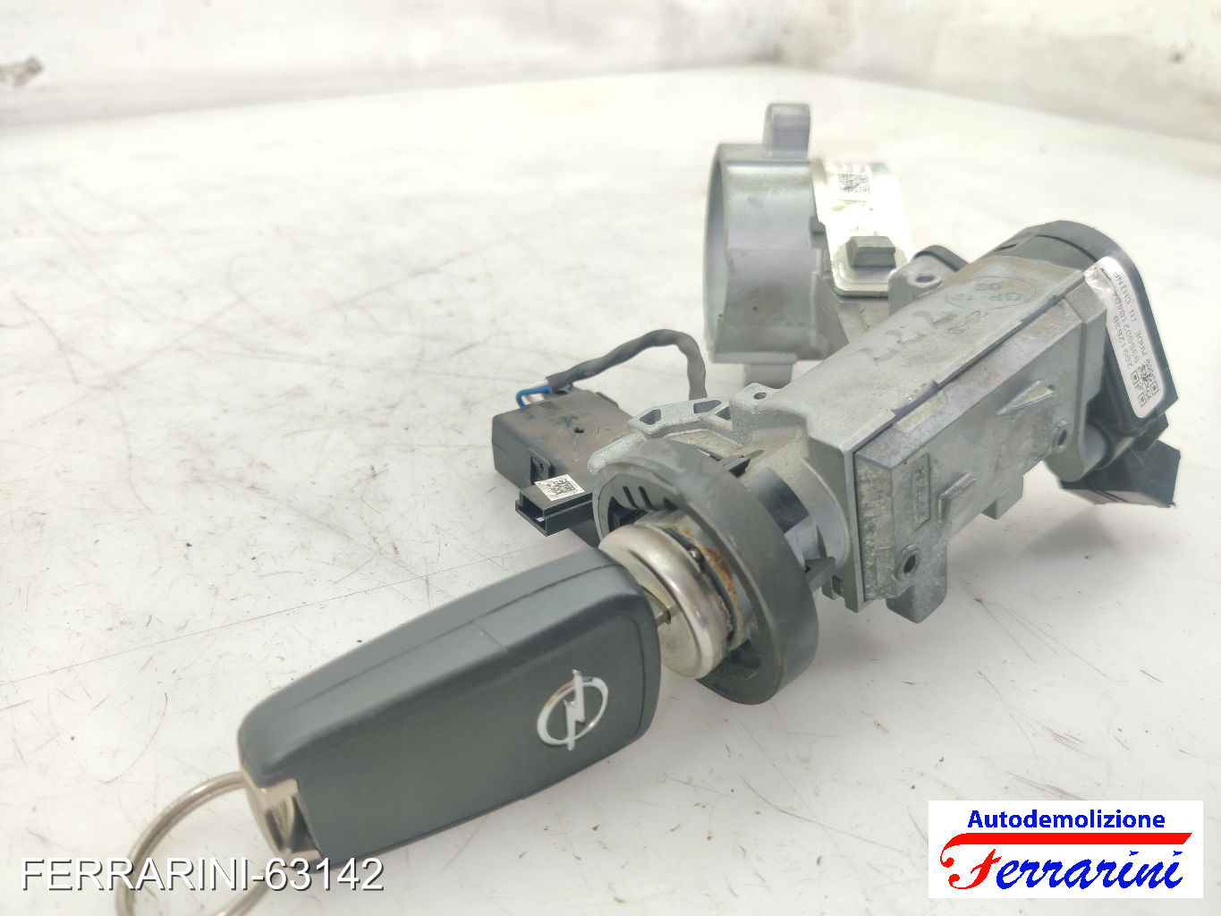 Bloccasterzo OPEL INSIGNIA A SW G09 2008-2015 13501002, 13502301, 93500110309