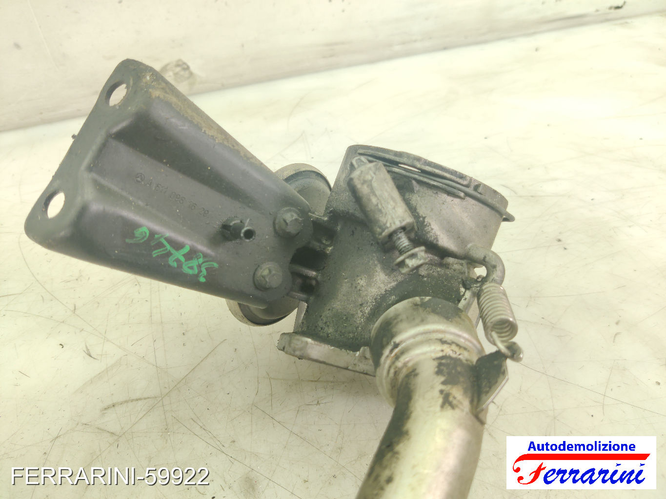 Valvola Egr MERCEDES CLASSE C W203 C 220 CDI 2000-2007 A6110900754, A6110600554
