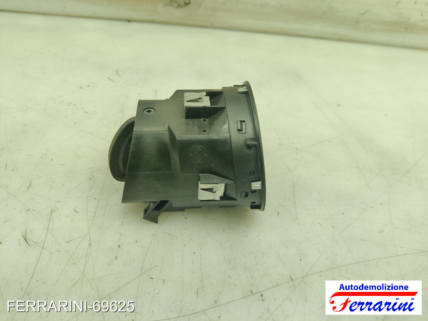 Bocchetta Areazione LANCIA DELTA 3 844 2008-2014 sinistra, sx, frontale