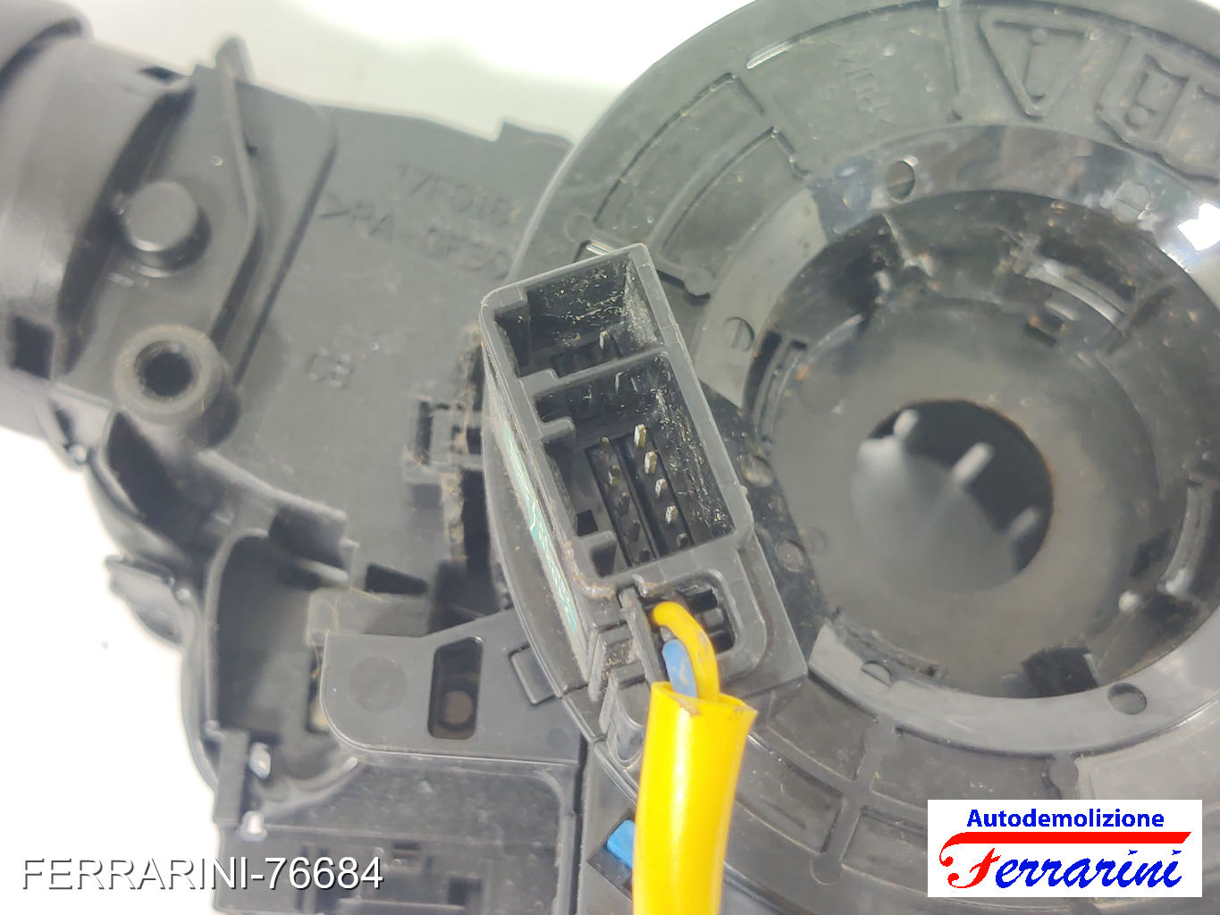 Devioluci TOYOTA IQ J1 2009-2015 8924574010, 8430774020, 75B998 9