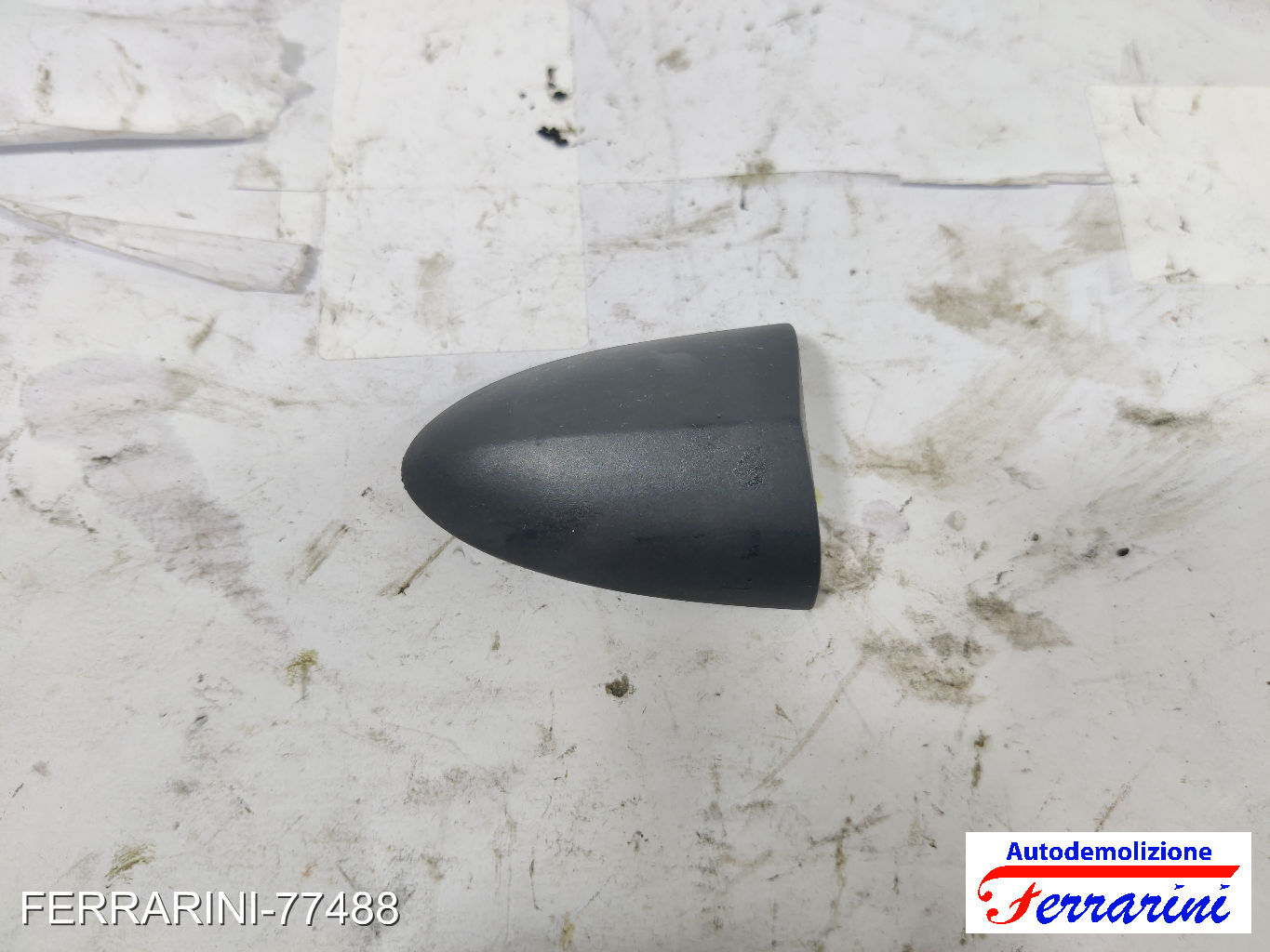 Tappo Maniglia Esterna FORD FOCUS SW DNW 1999-2004 destro, dx, posteriore, post