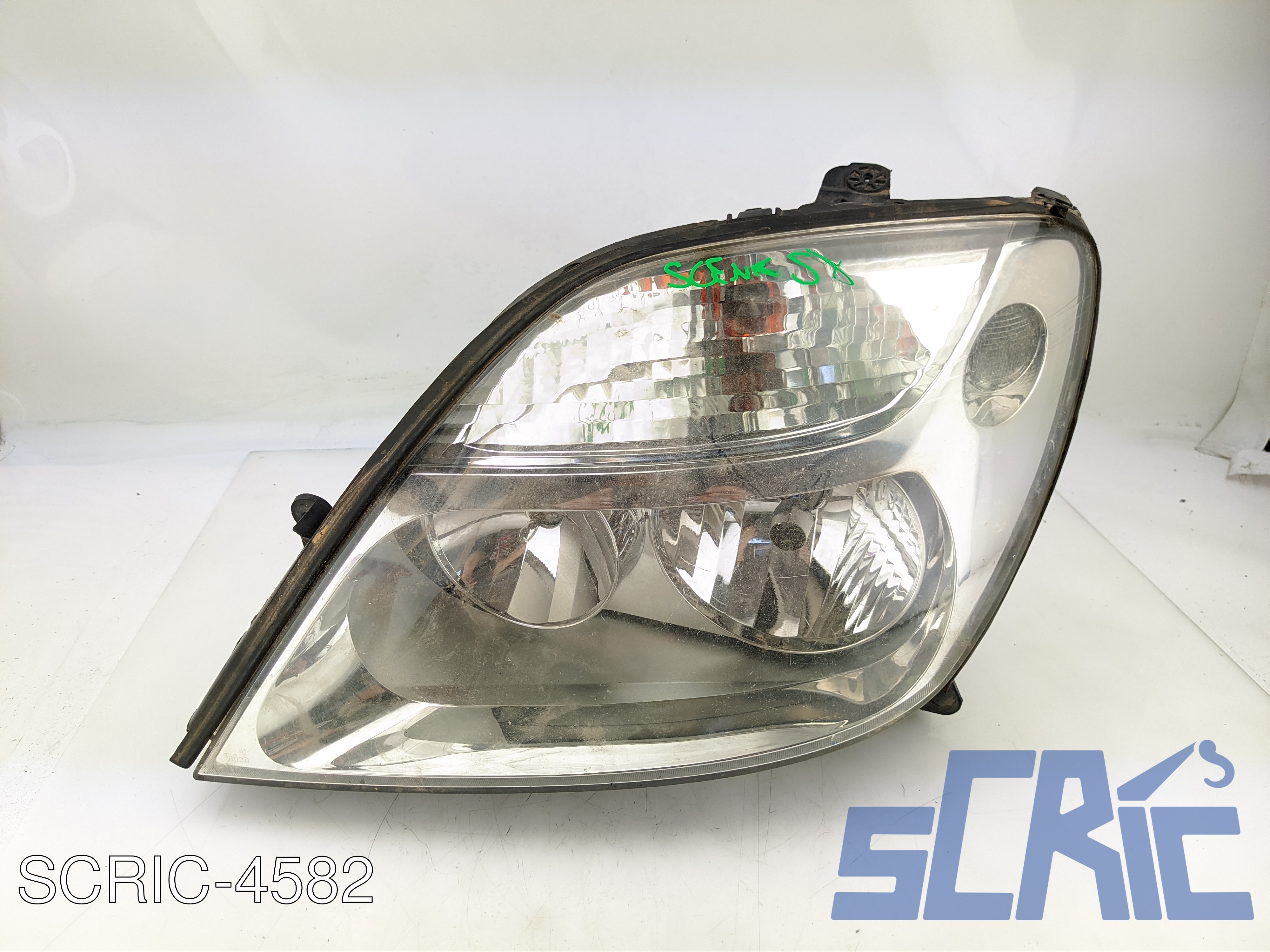 Faro Anteriore RENAULT SCENIC 1 FA0, JA0/1 2000-2003 sinistro, sx 7701047604